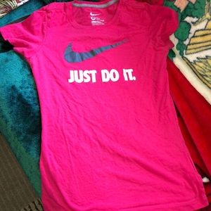 Nike Slim Fit T-shirt